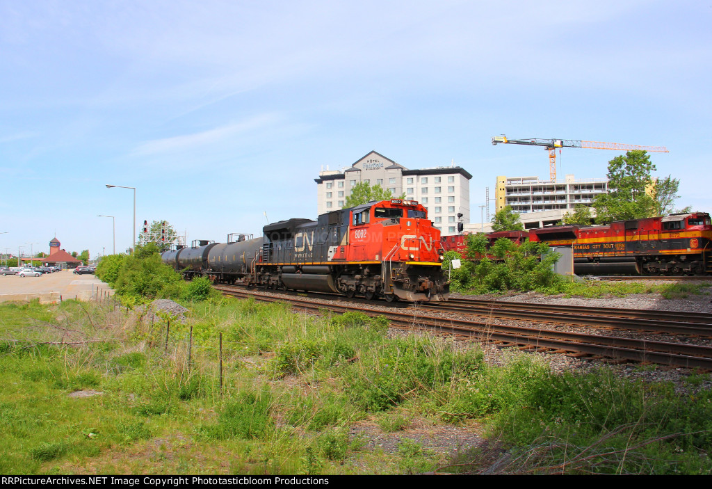 CN 8002